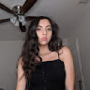 Meet your Posher, Kassandra